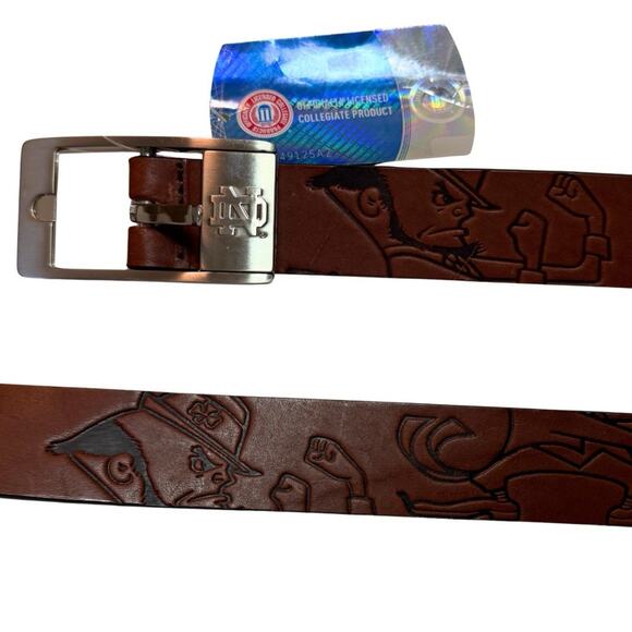 Eagles Wings NOTRE DAME FIGHTING IRISH Leather Belt Size 44 Brown Adjustable NEW - Picture 1 of 6